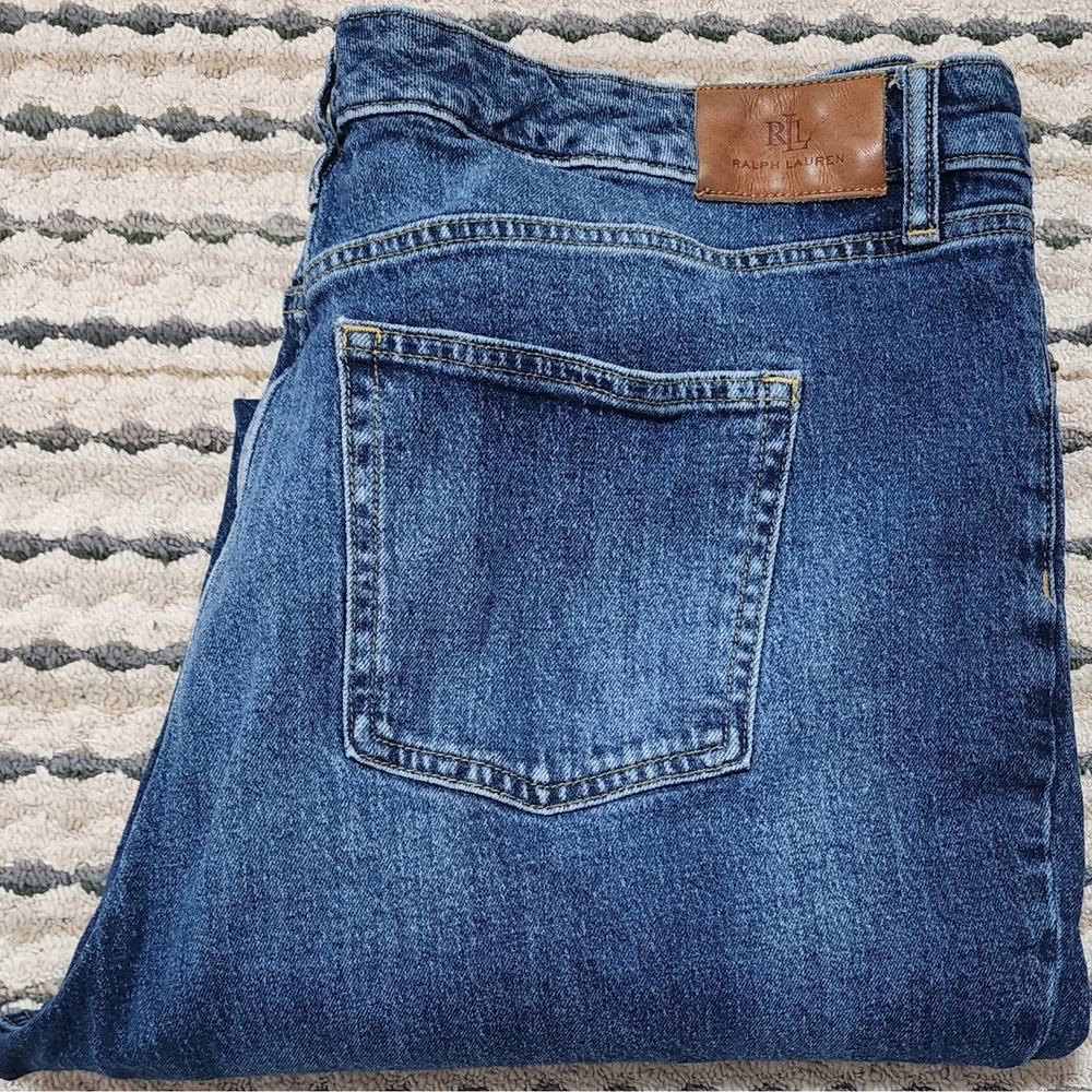 Lauren Ralph Lauren Woman's High-Rise Medium Wash Straight Ankle Jean Size 20W